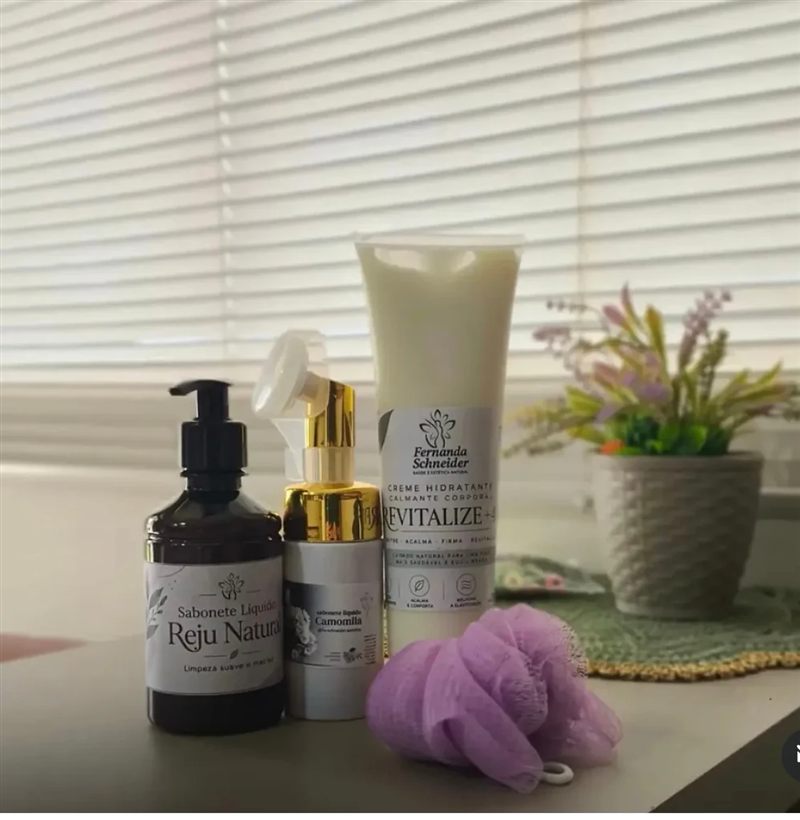 Sabonete líquido Reju Natural, sabonete de camomila e creme Revitalize
